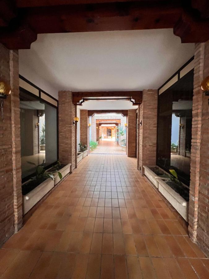 Hotel Las Tablas ダイミエル エクステリア 写真